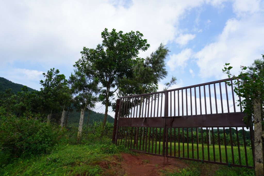 Entrance of the Dona Eco Farms